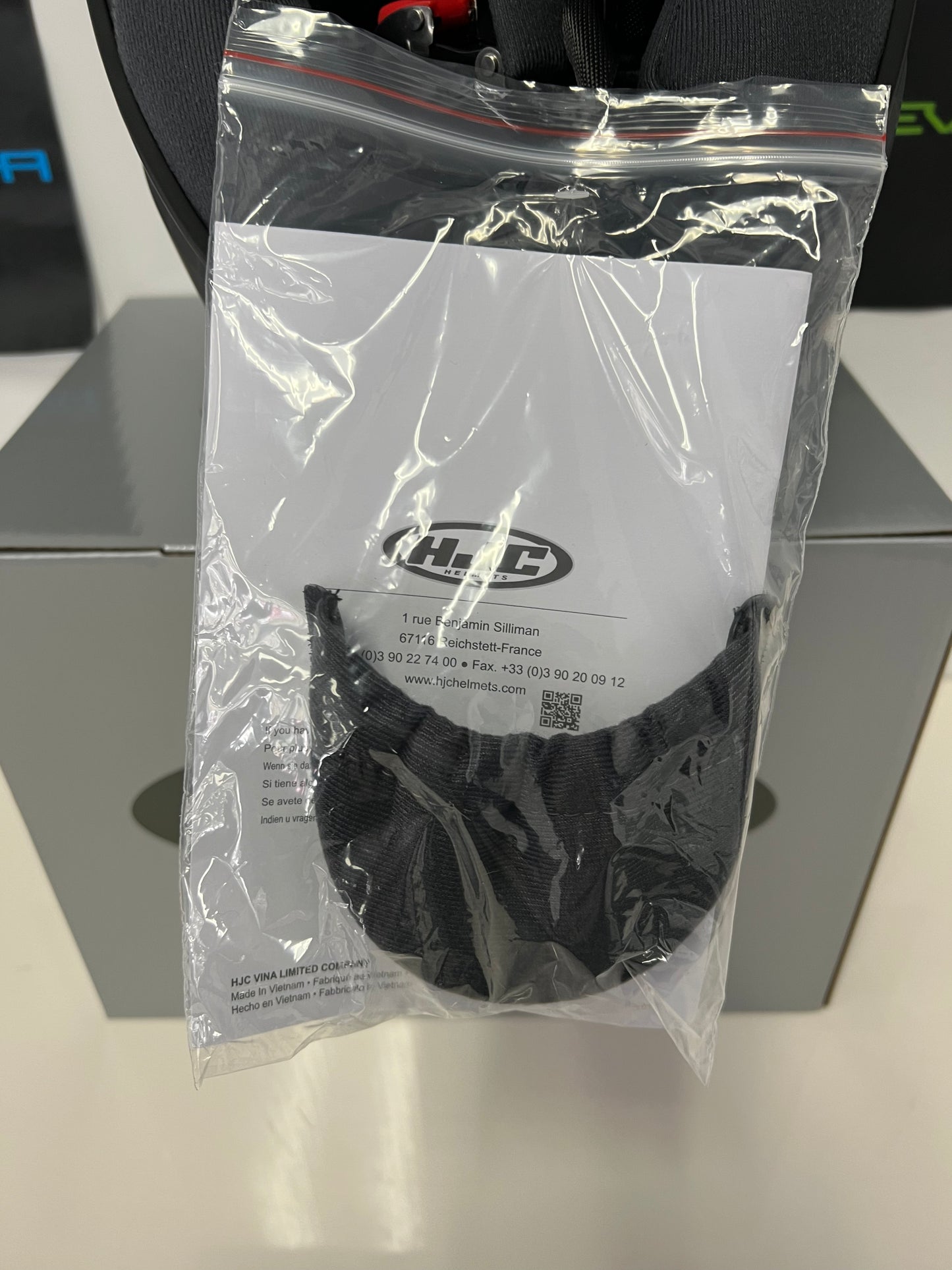 HJC CS-15 Martial Helmet (Black)